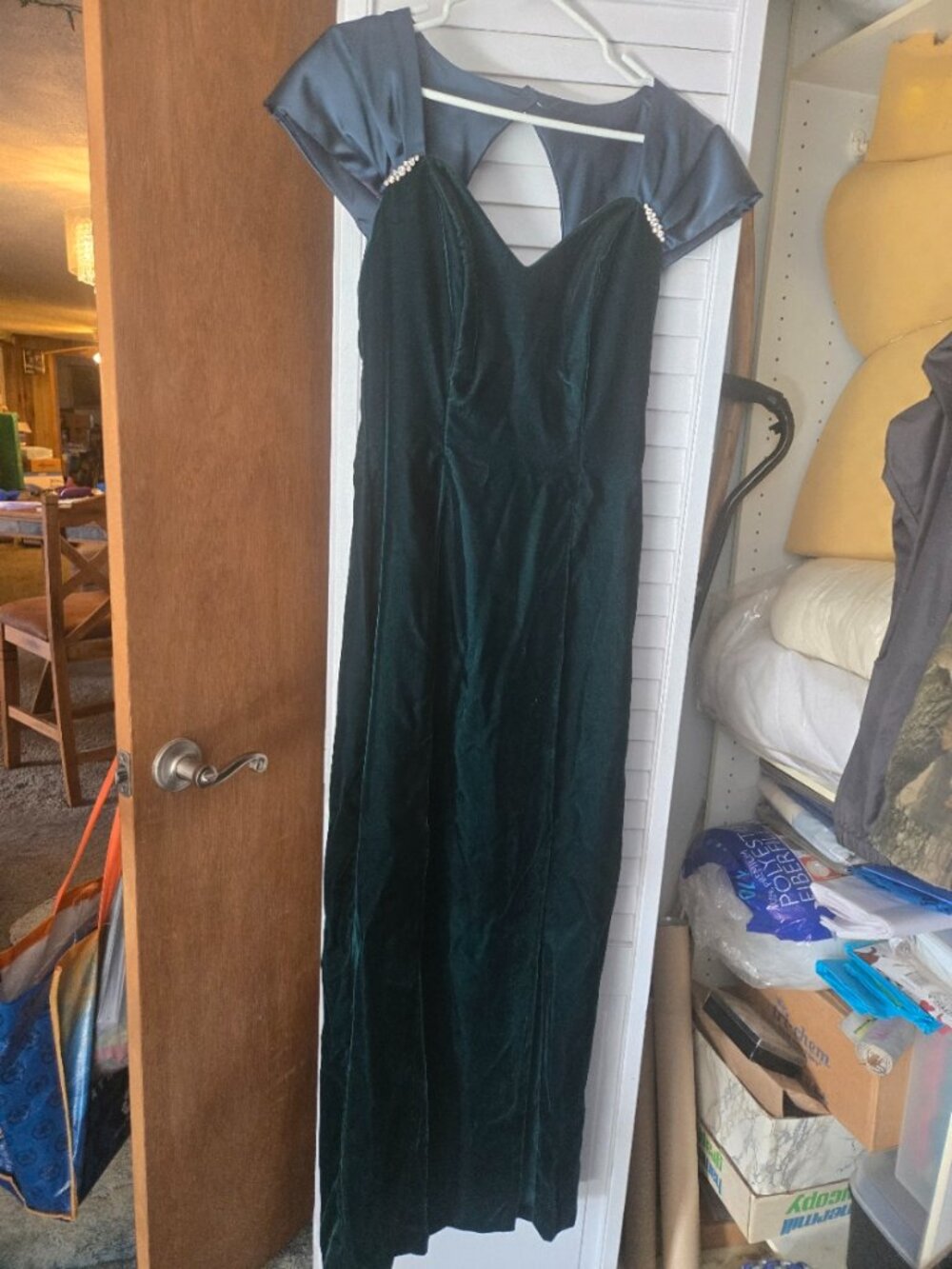 OnOn Long Green Velvet Dress